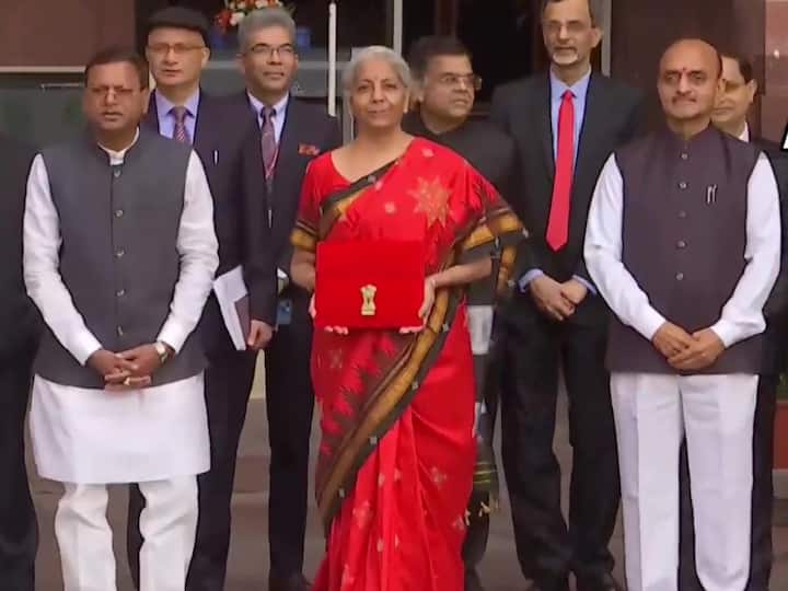 This is Nirmala Sitharaman's fifth Budget presentation since 2019. This year's Budget holds much significance as this will be the last full Budget before the 2024 general elections. (Source: ANI)