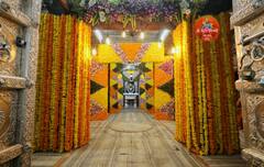 PHOTO : माघी एकादशीनिमित्त विठ्ठल मंदिरात मनमोहक सजावट, पाहा विठुरायाचं लोभसवाणं रुप