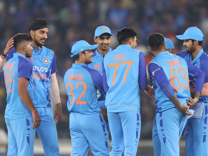 IND vs NZ: भारत आणि न्यूझीलंड यांच्यातील तिसऱ्या टी20 सामन्यात भारतीय संघानं 168 धावांच्या तगड्या फरकाने विजय मिळवल आहे. शुभमननं आज दमदार शतक ठोकलं