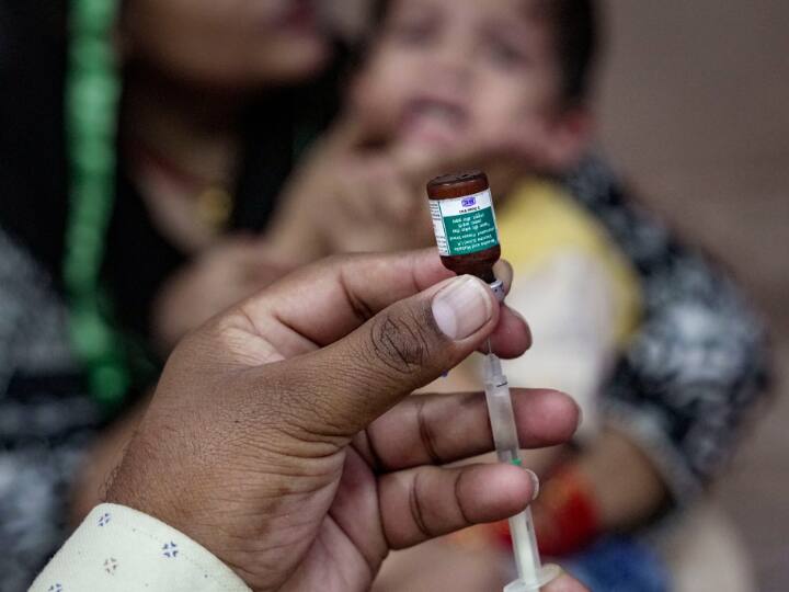 Delhi Measles Vaccination Measles vaccine will given to children from February 6 ann Delhi Measles Vaccination: दिल्ली में बच्चों को खसरा से बचाने के लिए चलेगा वैक्सीनेशन अभियान, 6 फरवरी से लगेंगे टीके