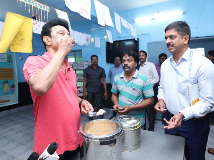 Tamil Nadu CM Stalin inspected a Adi Dravidar school  in Vellore and checked the quality of the food provided to children under CM's Breakfast Scheme