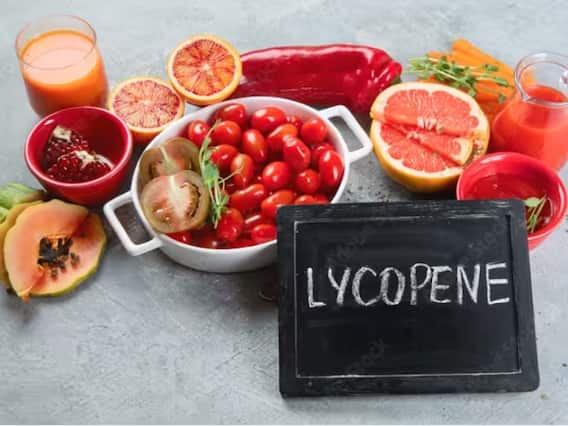 Health Tips : 'या' कारणासाठी पुरुषांसाठी आवश्यक आहे लायकोपीन; जाणून घ्या कोणते अन्न आहे मुख्य स्त्रोत