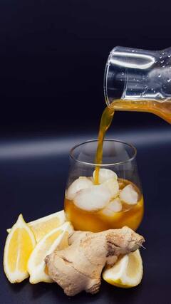 Health Tips : सुकं आलं की ताजं आलं? आरोग्यासाठी कोणतं गुणकारी?