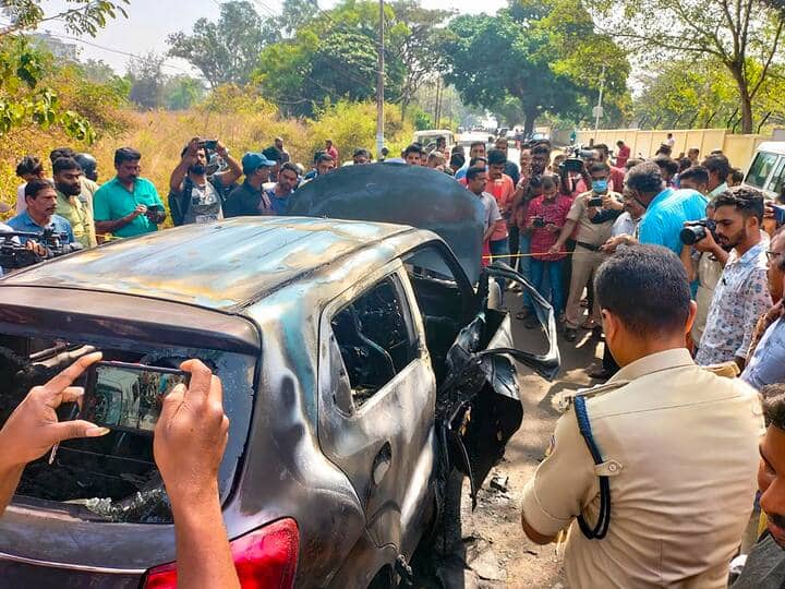 Kerala Car Fire: डिलीवरी के लिए अस्पताल जा रही थी महिला, कार में अचानक लगी आग, दंपति की जलकर मौत