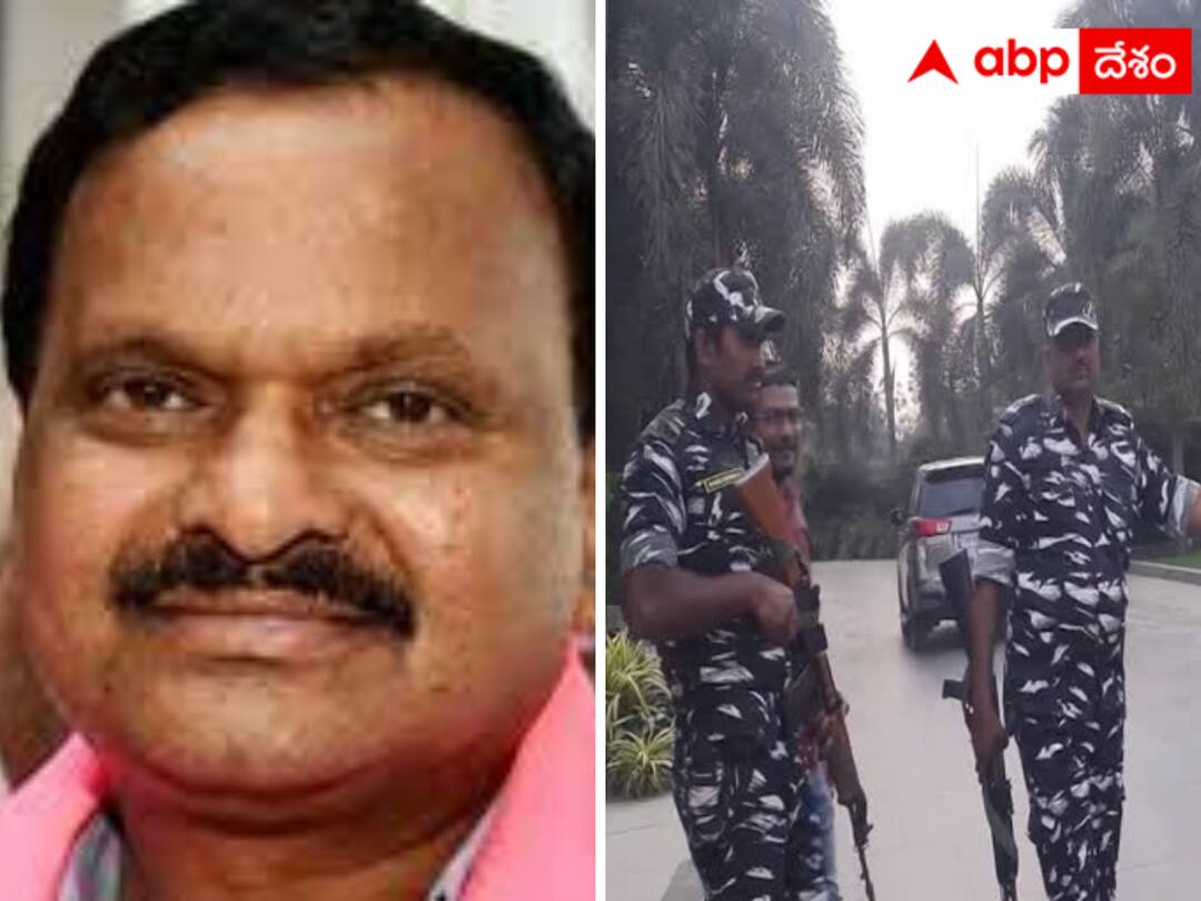 IT officials are conducting searches at the house of BRS MLC Venkataramireddy for the fourth day. BRS MLC IT Raids : బీఆర్ఎస్ ఎమ్మెల్సీ ఇంట్లో నాలుగో రోజూ సోదాలు - ఐటీ గుప్పిటకు చిక్కినట్లేనా ?