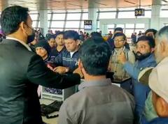 ਫਲਾਈਟ ਲੇਟ ਹੋਣ ਕਰਕੇ ਮੁਸਾਫਰਾਂ ਤੇ ਸਟਾਫ ਵਿਚਕਾਰ ਹੋਈ ਤਿੱਖੀ ਬਹਿਸ, ਸਪਾਈਸਜੈਟ ਨੇ ਦੱਸਿਆ ਕਾਰਨ