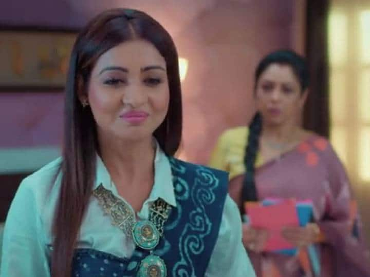 Anupamaa Spoiler Alert Ankush Insults Maya in front of Anupamaa Anuj Kapadia ask her Chhoti Anu Father Name Anupamaa Spoiler: भरी महफिल में माया पर लगेंगे ऐसे-ऐसे लांछन, बता देगी छोटी अनु के असली पिता का नाम?