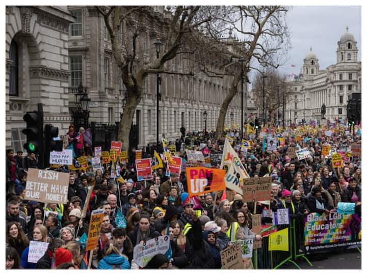 Around half a million workers across multiple sectors in the UK went on strike  demanding better pay and working conditions amid rising inflation and energy prices.