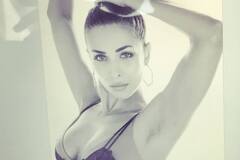 आर्मपिट हेयर दिखाने में ज़रा भी नहीं हिचकिचाती ये बॉलीवुड एक्ट्रेसेस, खुलकर उठती हैं हाथ और....