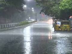 TN Rain Alert: உஷார் மக்களே.. தமிழ்நாட்டில் அடுத்த 3 நாட்களுக்கு மழைக்கு வாய்ப்பு.. எந்தெந்த மாவட்டங்களில்? இன்றைய வானிலை நிலவரம் இதோ..