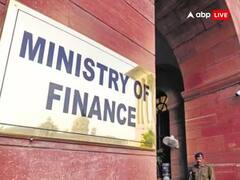 Adani Group के शेयरों के हाल पर बोले वित्त सचिव, मैक्रो-इकॉनॉमिक नजरिये से 'चाय के प्याले का तूफान' है ये