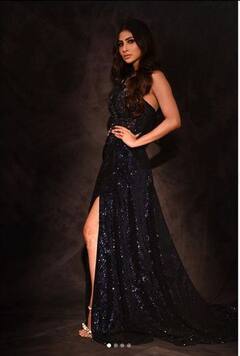 Mouni Roy: ਮੌਨੀ ਰਾਏ ਨੇ ਬਲੈਕ ਥਾਈਟ ਹਾਈ ਸਲਿਟ ਡਰੈੱਸ 'ਚ ਦਿੱਤੇ ਕਿਲਰ ਪੋਜ਼, ਤਸਵੀਰਾਂ ਦੇਖ ਕੇ ਫੈਨਜ਼ ਹੋਏ ਦੀਵਾਨੇ