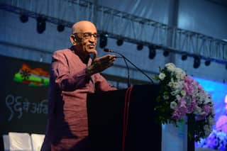 Akhil Bharatiya Marathi Sahitya Sammelan : 'एक राष्ट्र हवेच, पण 'एकच भाषा' नको! संमेलनाध्यक्ष न्या. नरेंद्र चपळगावकर भाषणात स्पष्टच बोलले...