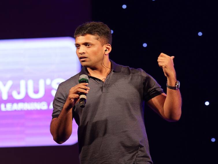 Byjus Lays Off 1000 Employees 15 From Engineering Roles Report Byjus Layoff: பைஜுஸில் மீண்டும் அதிரடி பணிநீக்கம்… 1,500 பேர்.. பெரும்பாலும் பொறியாளர்கள்.. என்ன நடக்குது?