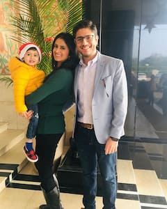 Erica Fernandes से Somya Seth तक, सफल होते भी हुए इन TV एक्ट्रेसेस ने छोड़ा भारत, आज विदेश में जी रहीं ऐसी जिंदगी