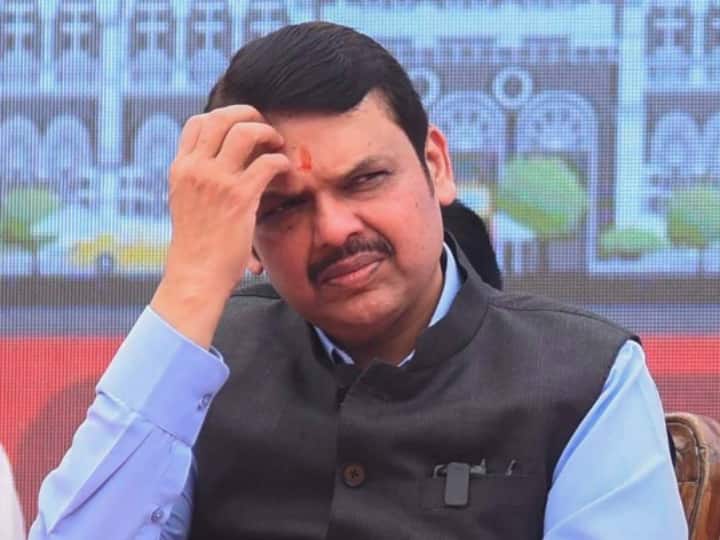 Maharashtra MLC Election Result: नागपुर में बीजेपी को मिली हार, जानें- कितने वोटों के अंतर से जीता उद्धव ठाकरे का गठबंधन? Maharashtra MLC Election Result 2023 Nagpur seat Sudhakar Adbale defeated Nagorao Ganar Uddhav Thackeray alliance win Maharashtra MLC Election Result: नागपुर में बीजेपी को मिली हार, जानें- कितने वोटों के अंतर से जीता उद्धव ठाकरे का गठबंधन?