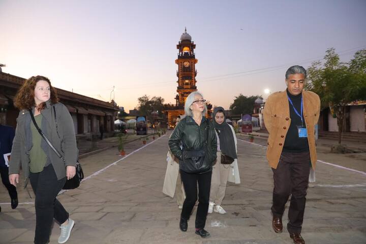 साल भर चलने वाले जी-20 सम्मेलन में 20 देशों की अध्यक्षता भारत को मिली है.