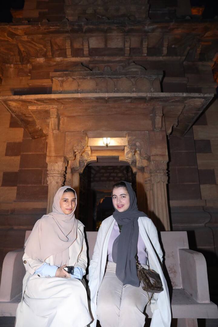 एंप्लॉयमेंट वर्किंग ग्रुप के पैनल की चर्चा का दूसरा दिन था.