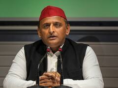 अखिलेश यादव ने फिर चखा करारी हार का स्वाद, पांचों सीटों पर हारी समाजवादी पार्टी