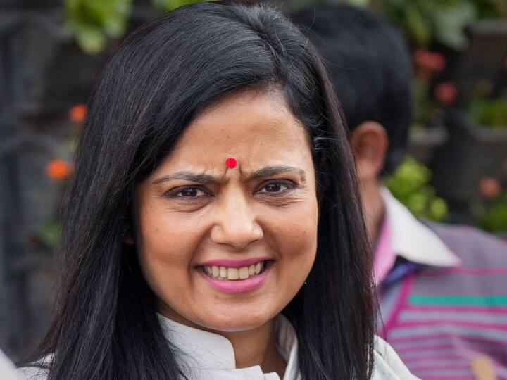 देश में गुजरात दंगे 2002 पर बनी बीबीसी की डॉक्युमेंट्री पर बैन लगाने के खिलाफ भारत के 3 मशहूर लोग सुप्रीम कोर्ट पहुंचे थे. (फोटो-PTI)