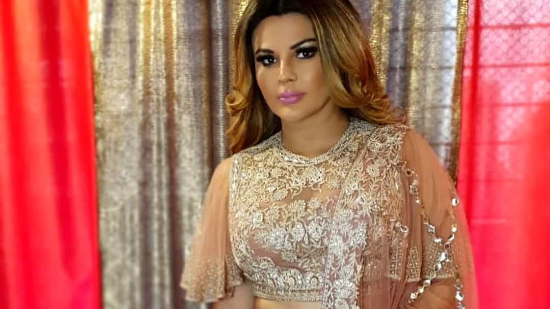Rakhi Sawant: 'সবাই হাসাহাসি করছে, আদিলকে সমর্থন করলে আমায় বয়কট করুন', কড়া বার্তা রাখীর Rakhi Sawant: Rakhi Sawant Reveals Husband Adil Khan Durrani Says She Has Become A Joker, Asks Media To Stop Mocking Her, Know in details Rakhi Sawant: 'সবাই হাসাহাসি করছে, আদিলকে সমর্থন করলে আমায় বয়কট করুন', কড়া বার্তা রাখীর