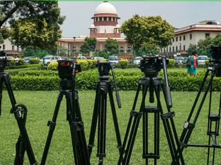 अजन्मे बच्चे को बचाने के लिए सुप्रीम कोर्ट ने इस्तेमाल की स्पेशल पॉवर, 20 साल की छात्रा बच्चे को देगी जन्म