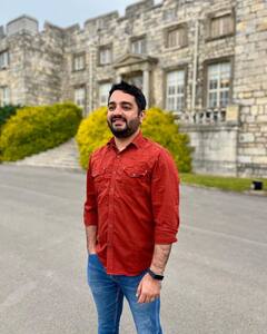 Parzaan Dastur Pics: क्या आपको याद है ‘कुछ कुछ होता है’ के ये क्यूट सरदार जी, अब हो गए है काफी हैंडसम, देखें तस्वीरें