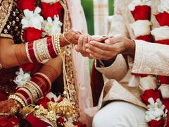 'मेरा पति महिलाओं की तरह कपड़े पहनता है, मेरे साथ धोखा हुआ', पत्नी ने लगाए आरोप तो पति ने ही किया यौन उत्पीड़न