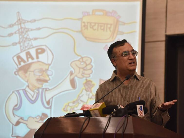 Cong Demands Kejriwal’s Resignation After ED’s Charge Sheet Against Him In Excise Scam