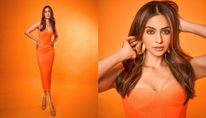 Rakul Preet Singh Pics: ਬਾਲੀਵੁੱਡ ਇੰਡਸਟਰੀ ਦੀ ਮਸ਼ਹੂਰ ਅਦਾਕਾਰਾ ਰਕੁਲ ਪ੍ਰੀਤ ਸਿੰਘ ਇਨ੍ਹੀਂ ਦਿਨੀਂ OTT 'ਤੇ ਰਿਲੀਜ਼ ਹੋਈ ਆਪਣੀ ਫਿਲਮ 'ਛੱਤਰੀਵਾਲੀ' ਦੀ ਸਫਲਤਾ ਦਾ ਆਨੰਦ ਮਾਣ ਰਹੀ ਹੈ। ਵੇਖੋ ਉਸ ਦੀਆਂ ਵਾਇਰਲ ਤਸਵੀਰਾਂ...