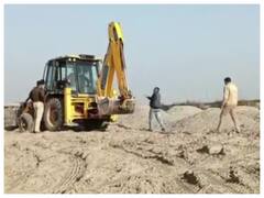 Haryana: Truck Tries To Run Over Magistrate, Cop Who Went To Inspect Illegal Mining In Gharunda