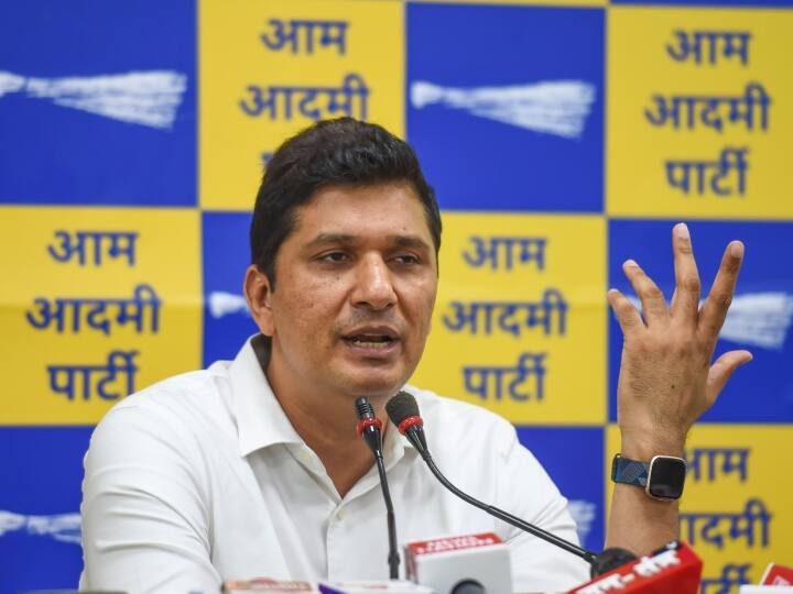 MCD News: AAP accuses BJP of back-stabbing Delhiites, says- budget passed wrongly