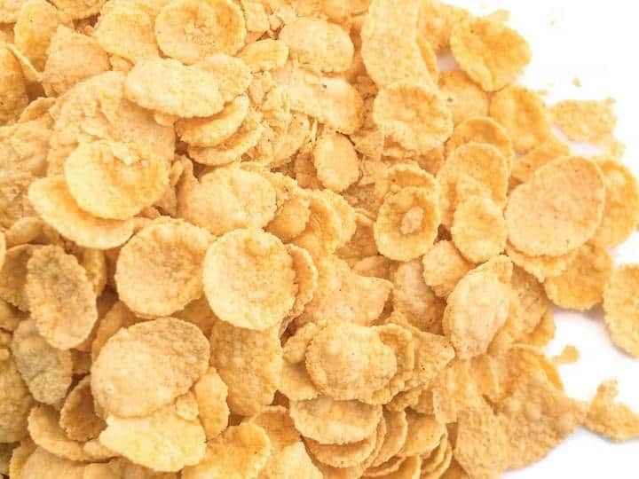 Sweetened corn flakes lead to a sugar overdose and increased fat storage Cornflakes: कॉर्नफ्लेक्स आपकी सेहत को कर सकता है खराब, रिसर्च में हुआ चौंकाने वाला खुलासा