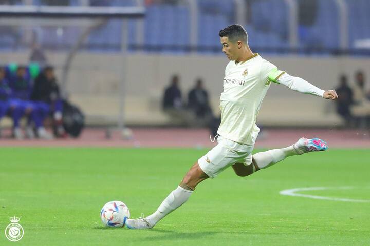 Ronaldo, who hadn't scored a goal for the Saudi Club in his first two games, was finally able to break his goal-drought on Friday during Al Nassr versus Al Fatel face-off. Pic: @Cristiano / Twitter