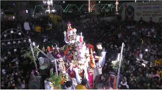 Chimur Ghoda Yatra : चिमूरच्या घोडा यात्रेला उत्साहात प्रारंभ, जगन्नाथ पुरीप्रमाणे हाताने लाकडी रथ ओढण्याची प्रथा