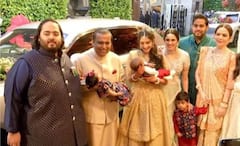 Anant Ambani: হাইরাইজে বিলাসবহুল ফ্ল্যাট হয়ে যায়, বাগদানে ছোট ভাইকে বহুমূল্য উপহার মুকেশ-পুত্র আকাশ আম্বানির