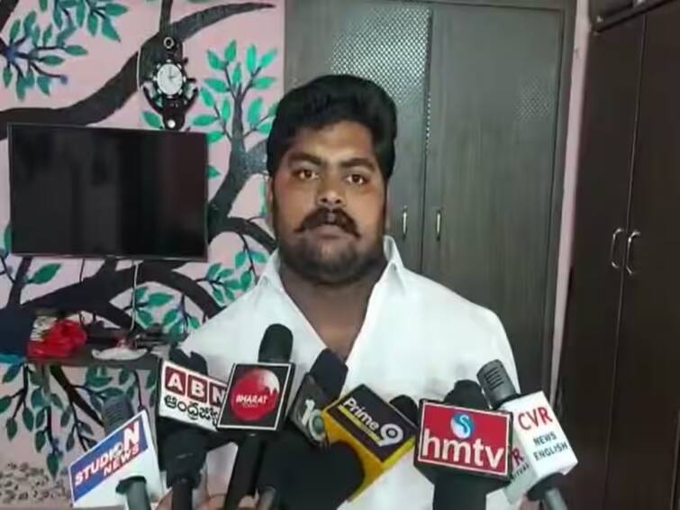 Kadapa Viveka Murder case Driver Dastagiri comments on MP Avinash Reddy CM Jagan CBI investigation Viveka Murder Case : నిజాలు బయటపడే రోజు దగ్గర్లోనే, సీఎం జగన్ సహకరించి ఉంటే 10 రోజుల్లో విచారణ పూర్తి - దస్తగిరి