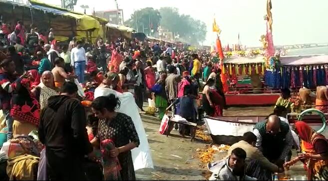 मान्यता है कि इस खास दिन और मुहूर्त में सरयू में स्नान करने से पाप नष्ट होते हैं और सुख शांति और वैभव बढ़ता है.