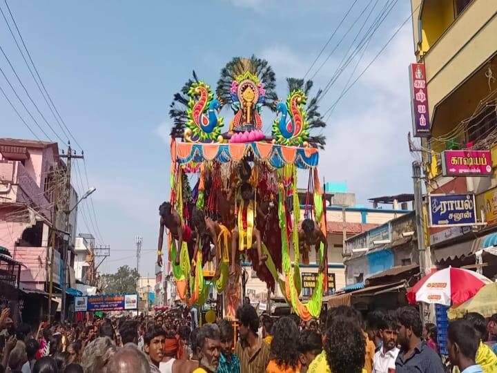 Thaipusam crowd of devotees gathered to worship Swamy at Tiruparangunram Subramanya Swamy Temple TNN Thaipusam 2023 : தைப்பூசம், பெளர்ணமி.. திருப்பரங்குன்றம் கோவிலில் ஏராளமான பக்தர்கள் சாமி தரிசனம்..