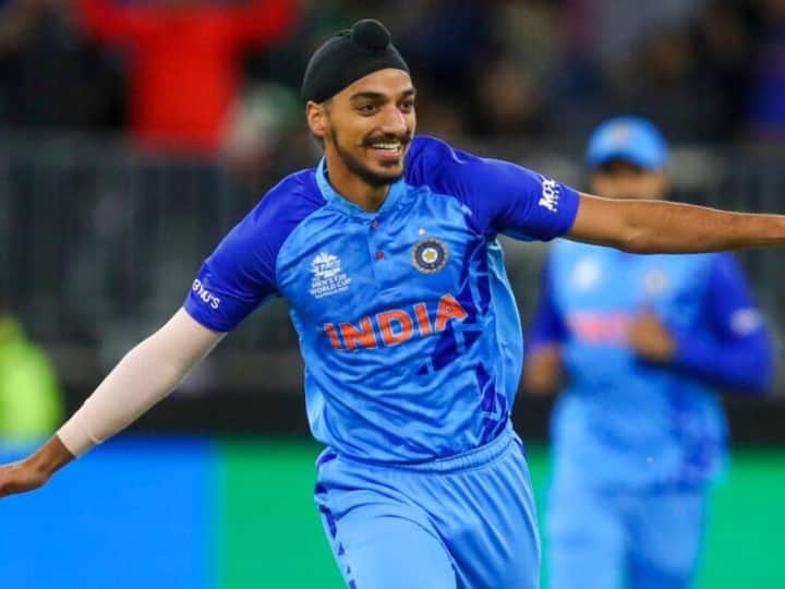 T20 Records: அயர்லாந்திற்கு எதிராக அதகளம்.. இந்திய வீரர் அர்ஷ்தீப் சிங் புதிய சாதனை.. விக்கெட் வேட்டை..!