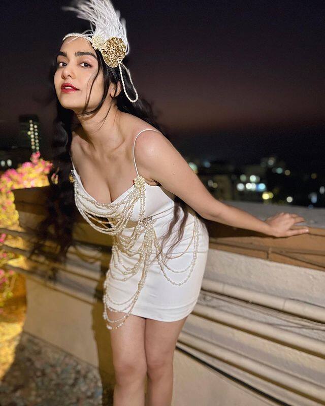 అదా శర్మ అందమైన ఫోటోలు -Image Credit: Adah Sharma/Instagram