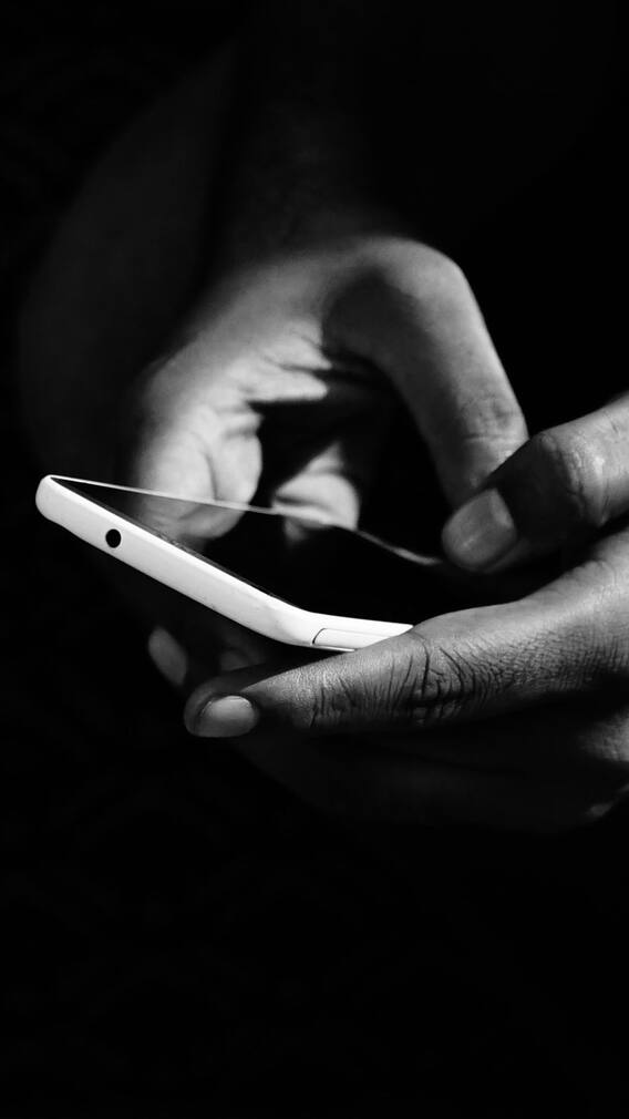 অ্যামাজন প্রাইম ফোন পার্টি, কোন ফোনের দাম কত?