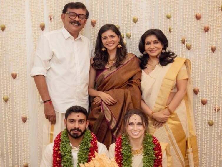 Kalyani Priyadarshan shares her brother Siddharth wedding pictures நடிகை கல்யாணி பிரியதர்ஷன் வீட்டுல டும் டும் டும்.... இணையத்தில் வைரலாகும் புகைப்படம்