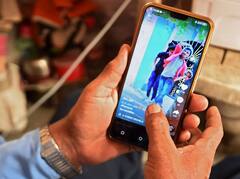 चाइनीज ऐप फिर बैन: भारत सरकार ब्लॉक करा रही 200 से ज्यादा ऐप्स, जानें क्यों हुई 'डिजिटल स्ट्राइक'!