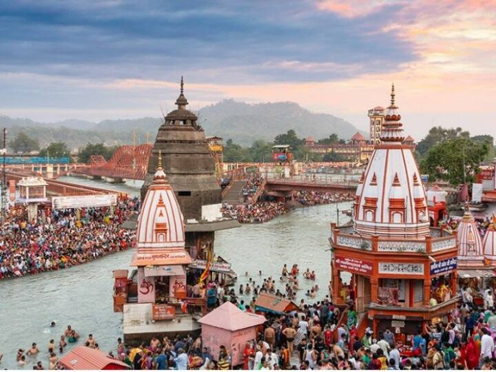 इस पैकेज के तहत हरिद्वार, केदारनाथ, बद्रीनाथ, बरकोट, जानकी चट्टी, यमुनोत्री, उत्तरकाशी, गंगोत्री, गुप्तकाशी और सोनप्रयाग आदि जगहों पर ले जाया जाएगा. यह 11 रात और 12 दिन के इस टूर पैकेज होगा. (PC-Uttarakhand Tourism/Facebook)