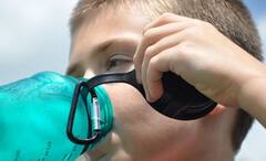 Health Tips: গ্যালন গ্যালন জল নয় শুধু, জলশূন্যতা দূর করতে যা যা রাখতেই হবে ডায়েটে