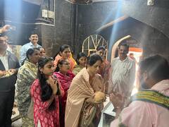 Pune By Election: उमेदवारी मिळताच अश्विनी जगताप मोरया गोसावी गणपतीच्या दर्शनाला; लवकरच प्रचाराला सुरुवात करणार