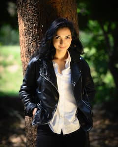 Pushpam Priya Choudhary: विदेश से पढ़कर बिहार की तकदीर बदलने का किया था वादा, अब कहां हैं पुष्पम प्रिया चौधरी?