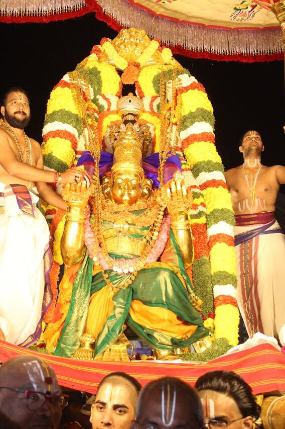 Tiruamala : తిరుమ‌ల‌లో వైభ‌వంగా పౌర్ణమి గ‌రుడ‌సేవ‌