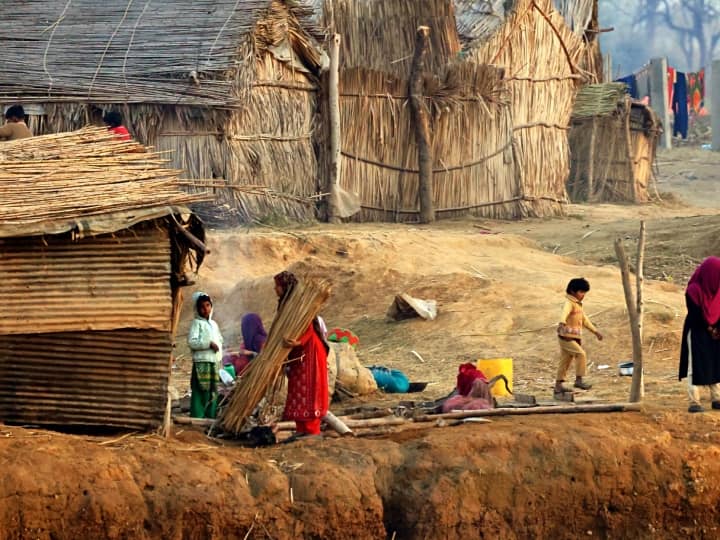 2 crore 30 lakh people of Madhya Pradesh got free from poverty in 9 years Niti Aayog claim in discussion paper Poverty in Madhya Pradesh: नीति आयोग का दावा, '9 साल में मध्य प्रदेश के 2.30 करोड़ लोगों को गरीबी से मिली मुक्ति'